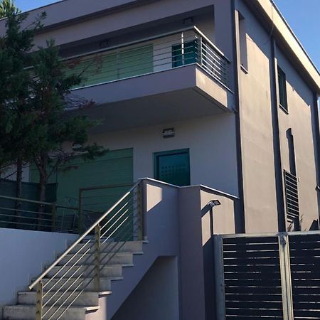 Kakovatos - Luxury Sea Apartment “Roberta” 66M2 ภายนอก รูปภาพ